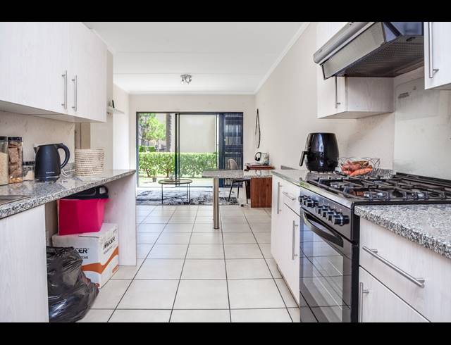 1 BEDROOM APARTMENT FOR SALE IN BEVERLEY